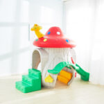SLIDE PLAY HOUSE